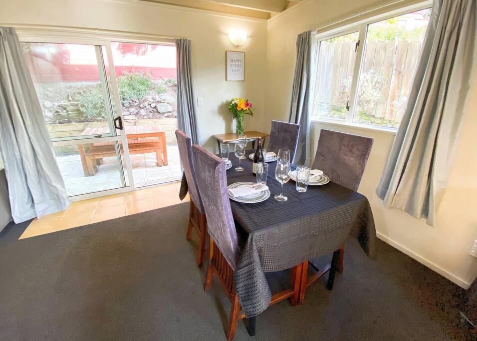 Hideaway Rima - In The Cbd Apartamento Queenstown Exterior foto